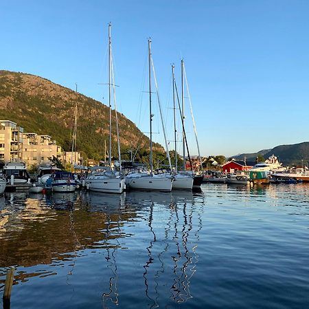 Small Apartment In The Harbour Of Jorpeland Exterior photo